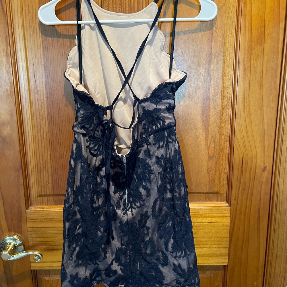 DRESS - Picture 2 of 3
